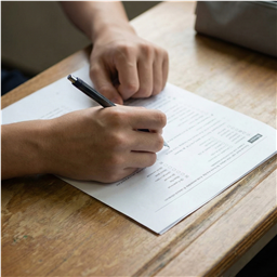 کنترل اضطراب سر جلسه امتحان؛ راهکارهای عملی برای آرامش و تمرکز